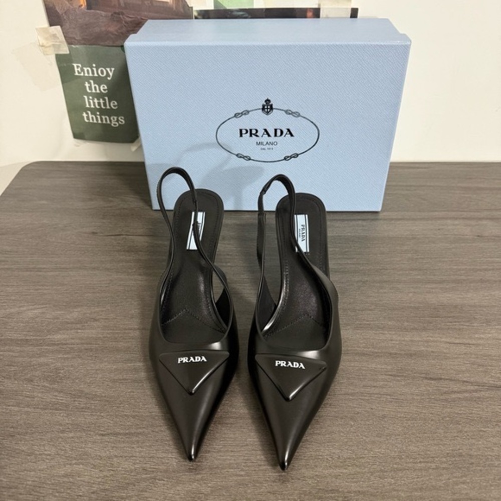 Prada heels - Picture 5 of 5
